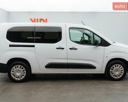 Білий Опель Combo Life, об'ємом двигуна 1.5 л та пробігом 23 тис. км за 20403 $, фото 16 на Automoto.ua