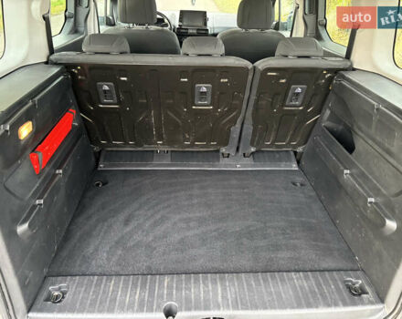 Бежевый Опель Combo Life, объемом двигателя 1.5 л и пробегом 188 тыс. км за 13500 $, фото 29 на Automoto.ua