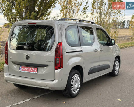 Бежевый Опель Combo Life, объемом двигателя 1.5 л и пробегом 188 тыс. км за 13500 $, фото 8 на Automoto.ua
