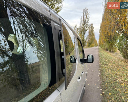 Бежевый Опель Combo Life, объемом двигателя 1.5 л и пробегом 188 тыс. км за 13500 $, фото 26 на Automoto.ua