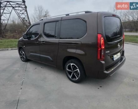 Коричневый Опель Combo Life, объемом двигателя 1.5 л и пробегом 54 тыс. км за 21500 $, фото 11 на Automoto.ua