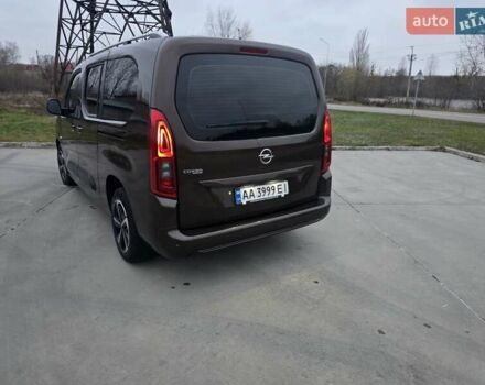 Коричневый Опель Combo Life, объемом двигателя 1.5 л и пробегом 54 тыс. км за 21500 $, фото 10 на Automoto.ua