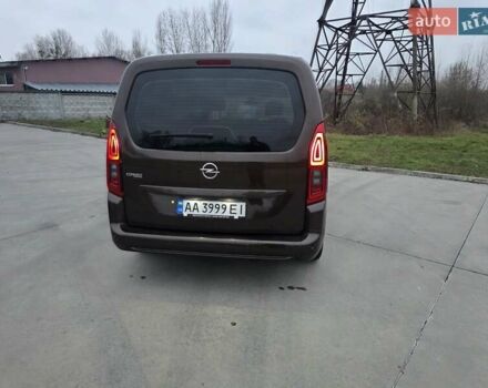 Коричневый Опель Combo Life, объемом двигателя 1.5 л и пробегом 54 тыс. км за 21500 $, фото 9 на Automoto.ua