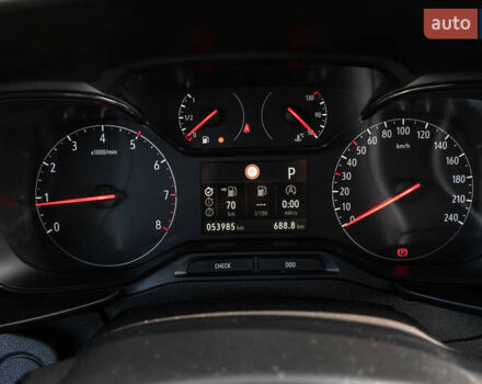 Коричневый Опель Combo Life, объемом двигателя 1.5 л и пробегом 54 тыс. км за 20359 $, фото 13 на Automoto.ua