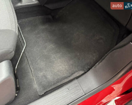 Красный Опель Combo Life, объемом двигателя 1.5 л и пробегом 220 тыс. км за 13650 $, фото 135 на Automoto.ua