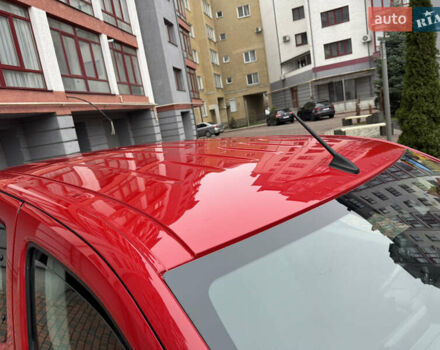 Красный Опель Combo Life, объемом двигателя 1.5 л и пробегом 220 тыс. км за 13650 $, фото 89 на Automoto.ua