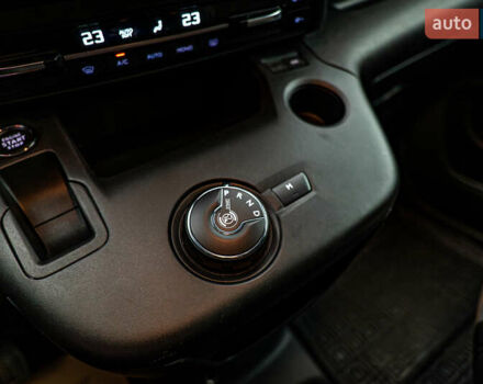 Опель Combo Life, объемом двигателя 1.5 л и пробегом 54 тыс. км за 20759 $, фото 18 на Automoto.ua