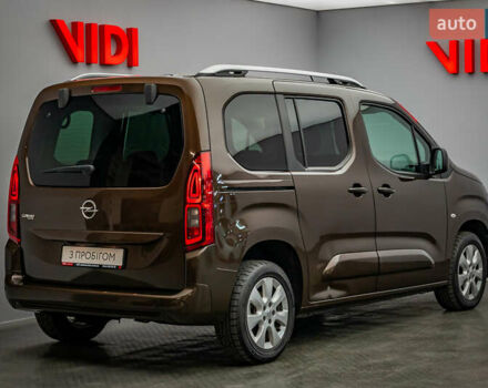 Опель Combo Life, объемом двигателя 1.5 л и пробегом 54 тыс. км за 20759 $, фото 1 на Automoto.ua