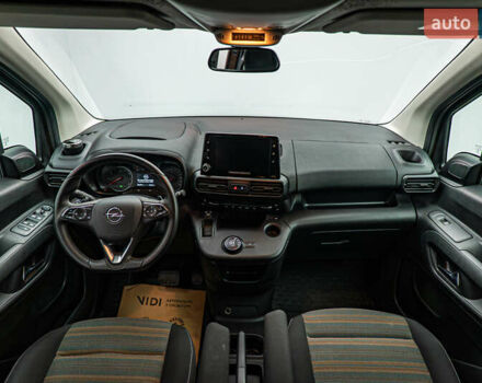 Опель Combo Life, объемом двигателя 1.5 л и пробегом 54 тыс. км за 20759 $, фото 9 на Automoto.ua