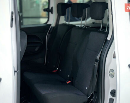 купить новое авто Опель Combo Life 2024 года от официального дилера Автомир Опель фото