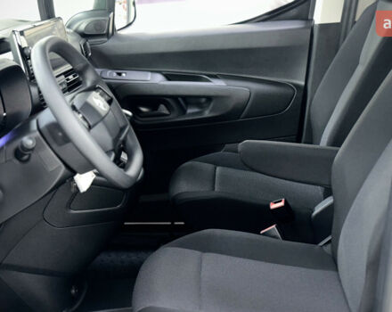 купить новое авто Опель Combo Life 2024 года от официального дилера Автомир Опель фото