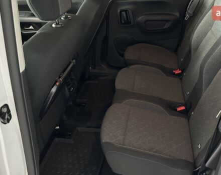 Опель Combo Life, объемом двигателя 1.5 л и пробегом 0 тыс. км за 28207 $, фото 16 на Automoto.ua