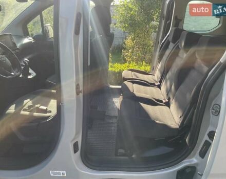 Сірий Опель Combo Life, об'ємом двигуна 0 л та пробігом 183 тис. км за 12300 $, фото 17 на Automoto.ua