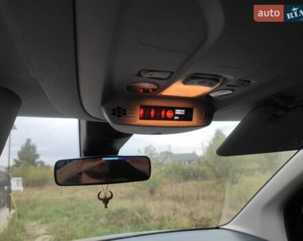 Сірий Опель Combo Life, об'ємом двигуна 1.56 л та пробігом 67 тис. км за 21000 $, фото 8 на Automoto.ua