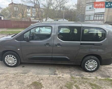 Сірий Опель Combo Life, об'ємом двигуна 1.56 л та пробігом 6 тис. км за 21000 $, фото 1 на Automoto.ua