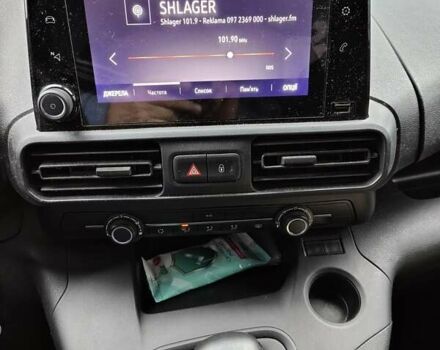 Сірий Опель Combo Life, об'ємом двигуна 1.5 л та пробігом 54 тис. км за 23200 $, фото 12 на Automoto.ua