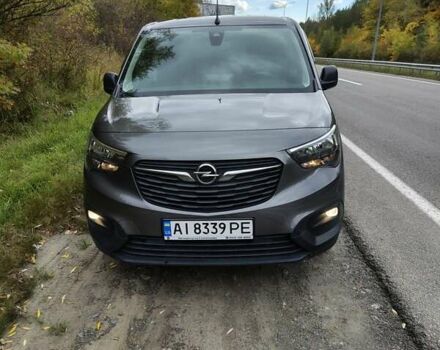 Сірий Опель Combo Life, об'ємом двигуна 1.5 л та пробігом 54 тис. км за 23200 $, фото 2 на Automoto.ua