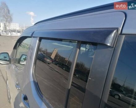 Серый Опель Combo Life, объемом двигателя 1.5 л и пробегом 32 тыс. км за 23332 $, фото 10 на Automoto.ua