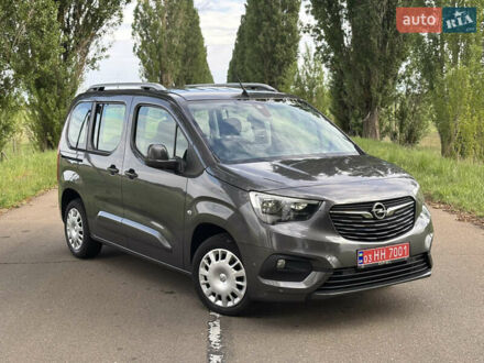 Опель Combo Life 2019 у Барышевке на Automoto.ua Сірий Опель Combo Life, об'ємом двигуна 1.5 л та пробігом 171 тис. км за 14950 $, фото 1 на Automoto.ua