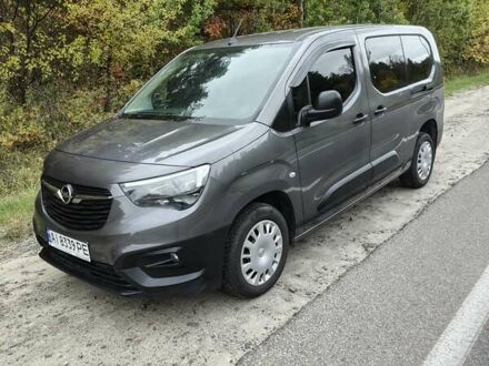 Опель Combo Life 2023 в Киеве на Automoto.ua Серый Опель Combo Life, объемом двигателя 1.5 л и пробегом 54 тыс. км за 23200 $, фото 1 на Automoto.ua