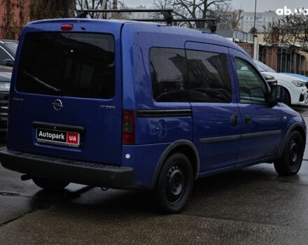 Синий Опель Combo Life, объемом двигателя 1.7 л и пробегом 353 тыс. км за 4690 $, фото 6 на Automoto.ua