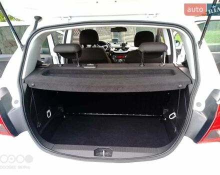 Белый Опель Corsa-e, объемом двигателя 1.4 л и пробегом 87 тыс. км за 8999 $, фото 20 на Automoto.ua