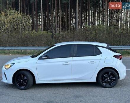 Белый Опель Corsa-e, объемом двигателя 0 л и пробегом 80 тыс. км за 16450 $, фото 6 на Automoto.ua
