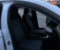 Белый Опель Corsa-e, объемом двигателя 0 л и пробегом 80 тыс. км за 16450 $, фото 23 на Automoto.ua
