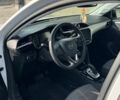 Белый Опель Corsa-e, объемом двигателя 0 л и пробегом 110 тыс. км за 12750 $, фото 10 на Automoto.ua