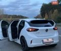 Белый Опель Corsa-e, объемом двигателя 0 л и пробегом 80 тыс. км за 16450 $, фото 18 на Automoto.ua