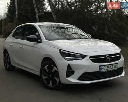 Белый Опель Corsa-e, объемом двигателя 0 л и пробегом 28 тыс. км за 15615 $, фото 9 на Automoto.ua