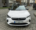 Белый Опель Corsa-e, объемом двигателя 0 л и пробегом 53 тыс. км за 16200 $, фото 1 на Automoto.ua