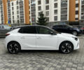 Белый Опель Corsa-e, объемом двигателя 0 л и пробегом 53 тыс. км за 16200 $, фото 31 на Automoto.ua