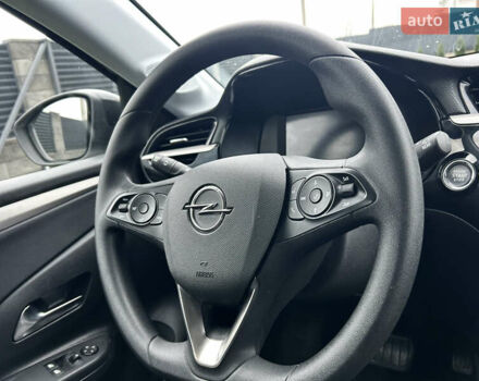 Белый Опель Corsa-e, объемом двигателя 0 л и пробегом 175 тыс. км за 12300 $, фото 38 на Automoto.ua