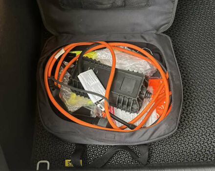 Белый Опель Corsa-e, объемом двигателя 0 л и пробегом 53 тыс. км за 16200 $, фото 27 на Automoto.ua