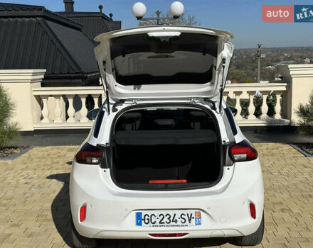 Белый Опель Corsa-e, объемом двигателя 0 л и пробегом 50 тыс. км за 12999 $, фото 16 на Automoto.ua