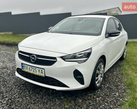 Белый Опель Corsa-e, объемом двигателя 0 л и пробегом 175 тыс. км за 12300 $, фото 3 на Automoto.ua