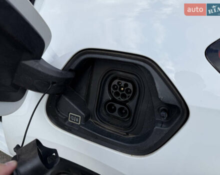 Опель Corsa-e 2021 в Ровно на Automoto.ua Белый Опель Corsa-e, объемом двигателя 0 л и пробегом 50 тыс. км за 12250 $, фото 49 на Automoto.ua