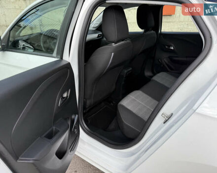 Опель Corsa-e 2021 в Ровно на Automoto.ua Белый Опель Corsa-e, объемом двигателя 0 л и пробегом 50 тыс. км за 12250 $, фото 44 на Automoto.ua