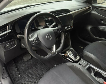 Белый Опель Corsa-e, объемом двигателя 0 л и пробегом 53 тыс. км за 16200 $, фото 18 на Automoto.ua