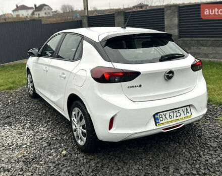 Белый Опель Corsa-e, объемом двигателя 0 л и пробегом 175 тыс. км за 12300 $, фото 15 на Automoto.ua