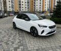Белый Опель Corsa-e, объемом двигателя 0 л и пробегом 53 тыс. км за 16200 $, фото 1 на Automoto.ua