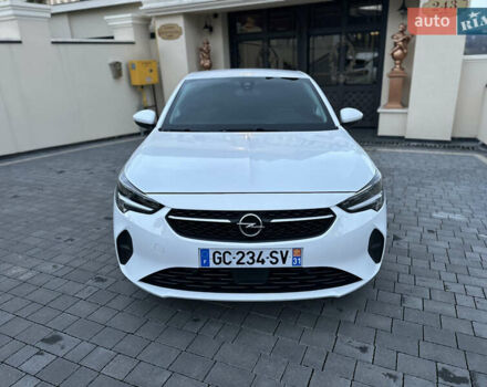Белый Опель Corsa-e, объемом двигателя 0 л и пробегом 51 тыс. км за 12777 $, фото 8 на Automoto.ua