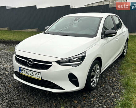 Белый Опель Corsa-e, объемом двигателя 0 л и пробегом 175 тыс. км за 12300 $, фото 11 на Automoto.ua