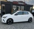 Белый Опель Corsa-e, объемом двигателя 0 л и пробегом 37 тыс. км за 14400 $, фото 7 на Automoto.ua