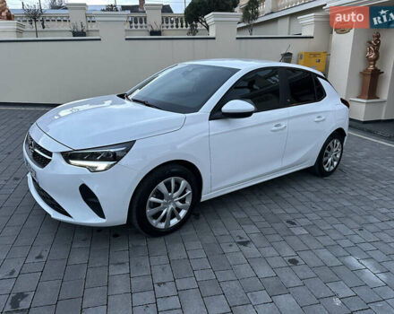 Белый Опель Corsa-e, объемом двигателя 0 л и пробегом 51 тыс. км за 12777 $, фото 10 на Automoto.ua