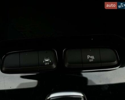 Белый Опель Corsa-e, объемом двигателя 0 л и пробегом 28 тыс. км за 15615 $, фото 46 на Automoto.ua