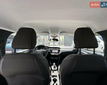 Белый Опель Corsa-e, объемом двигателя 0 л и пробегом 28 тыс. км за 12700 $, фото 14 на Automoto.ua