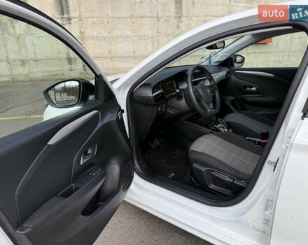 Опель Corsa-e 2021 в Ровно на Automoto.ua Белый Опель Corsa-e, объемом двигателя 0 л и пробегом 50 тыс. км за 12250 $, фото 51 на Automoto.ua