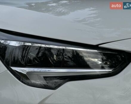 Белый Опель Corsa-e, объемом двигателя 0 л и пробегом 28 тыс. км за 15615 $, фото 14 на Automoto.ua